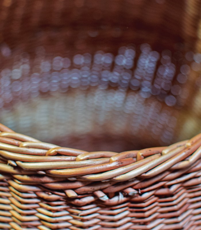 Willow Wicker Laundry/ Storage Basket/ Large Plant Pot 4