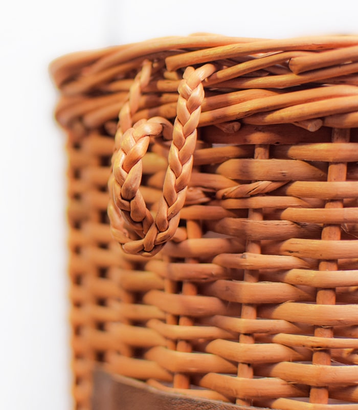 Willow Wicker Round storage box(set of 3) with lids, metallic and leather handles 3