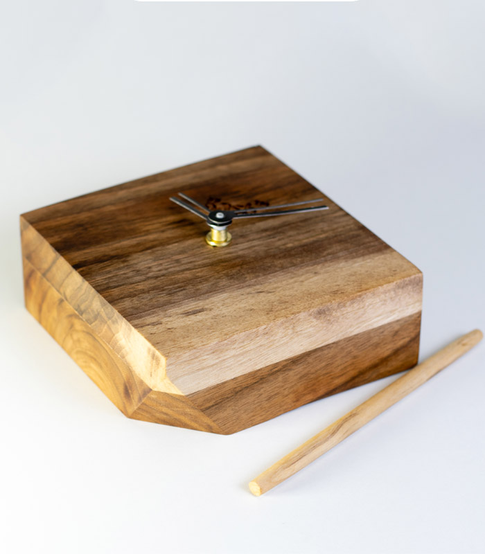 Walnut wood Handmade Unique Table Desk Clock 3