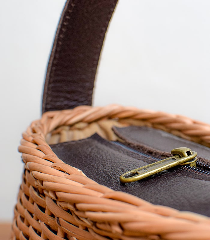 Willow Wicker Handbag - With Leather Strap, Zip, and Lining