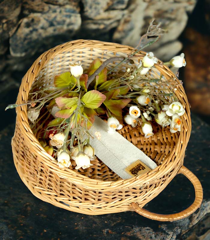 Willow Wicker Wall Hanging Basket