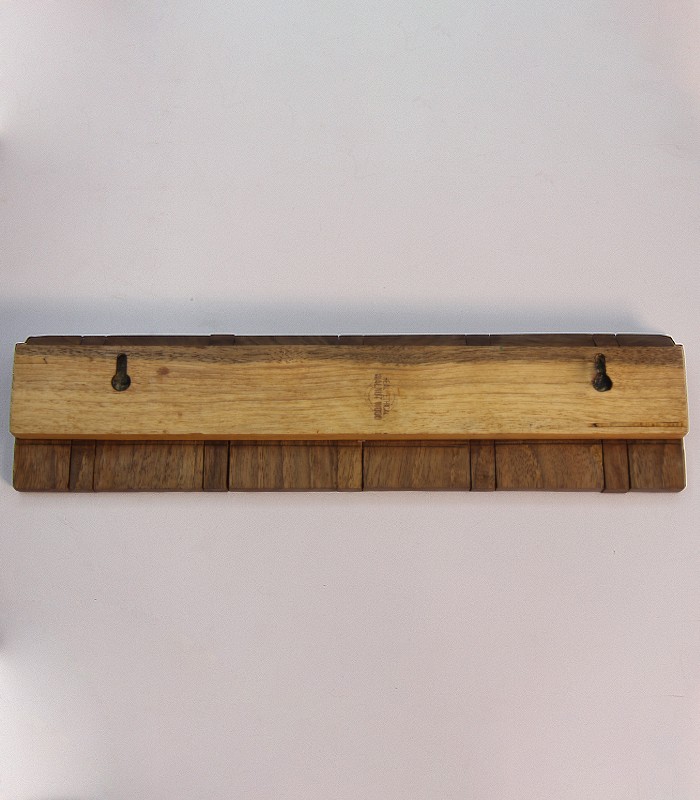 Walnut Wood Clothes Peg/Hooks/Hanger - Retractable