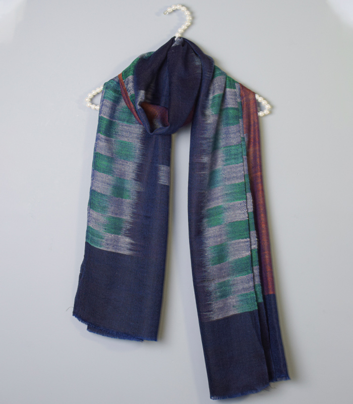 Multicolor Ikkat Reversible Pashmina Stole
