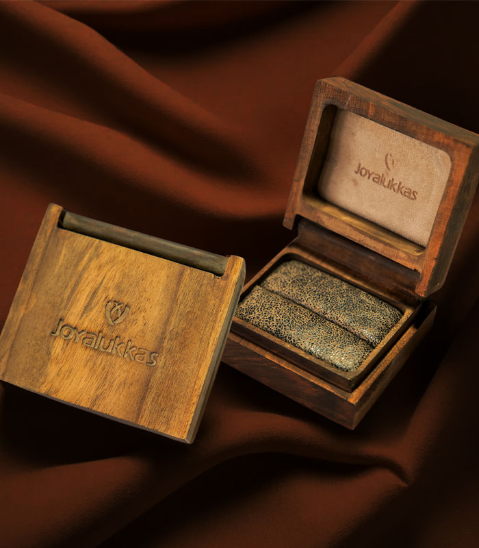 Walnut Wood Earring Box