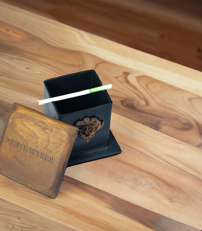 Premium Ash Tray Holder